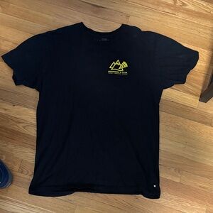 YoBeat Mountains & Pizza Shirt